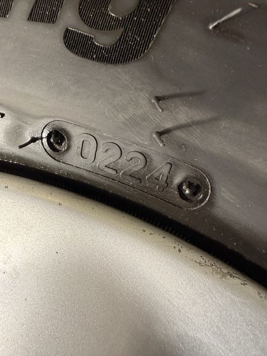 Opony letnie 185/60/14 prawie nowe 24r TRIANGLE + alufelgi gratis!