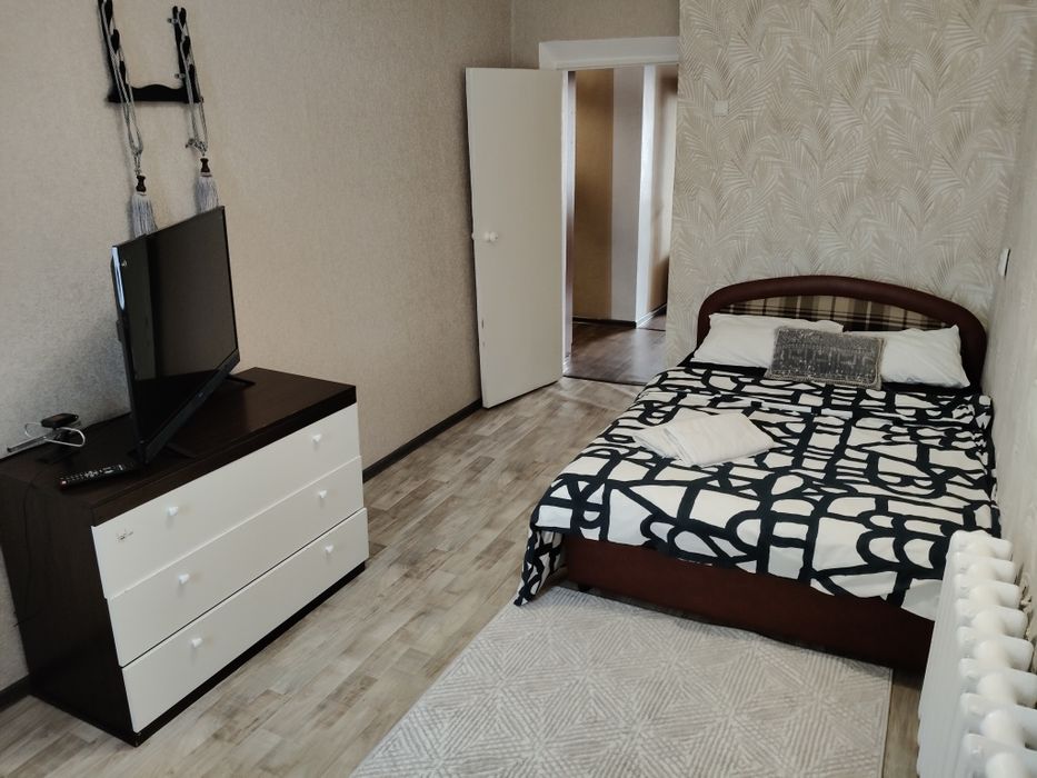 Подобово 1-кімн квартира в центрі Прилук