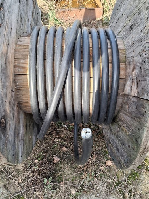 Kabel ziemny YAKY 4x95 0,6/1kV 16mb