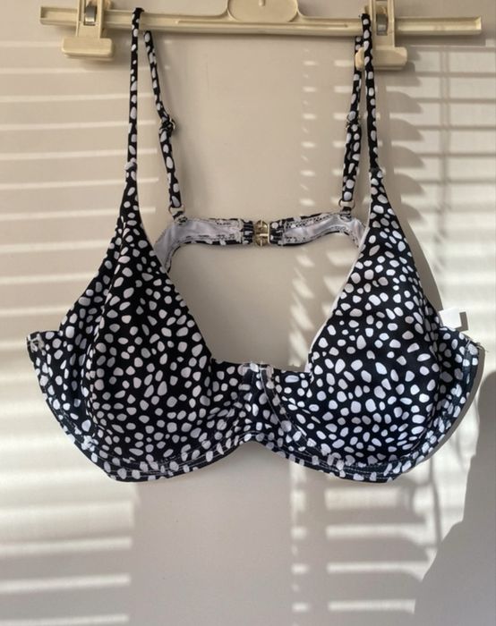 Bikini preto e branco novo