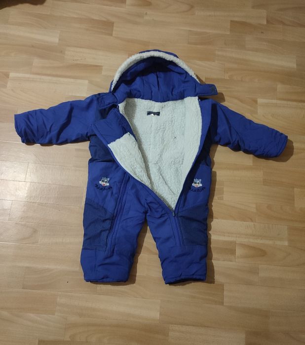 Теплый зимний комбинезон на меху  для мальчика р 9-12 мес