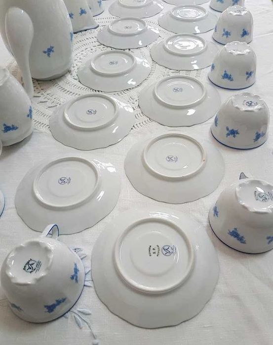 Serviço de chá porcelana 26 peças 12 pax Vista Alegre VA