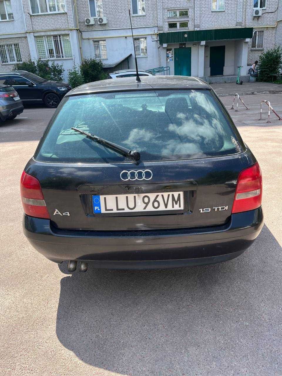 Автомобіль Audi A4(b5) 2000