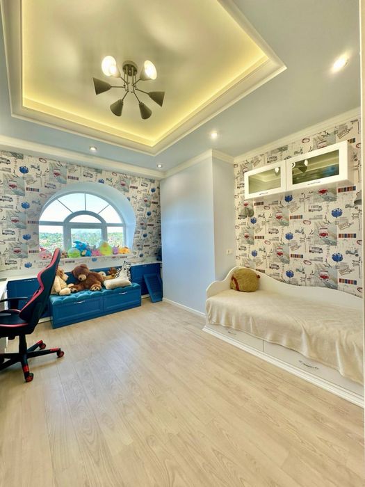 Продам 3к квартиру ЖК Акварель