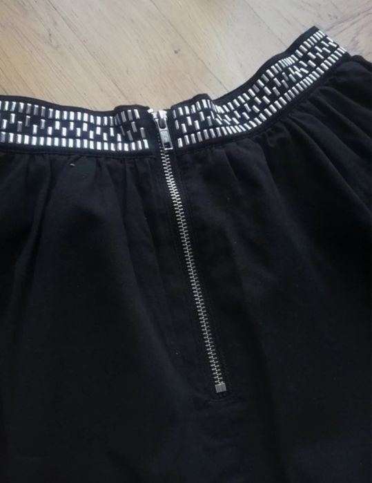 Czarna spódniczka H&M