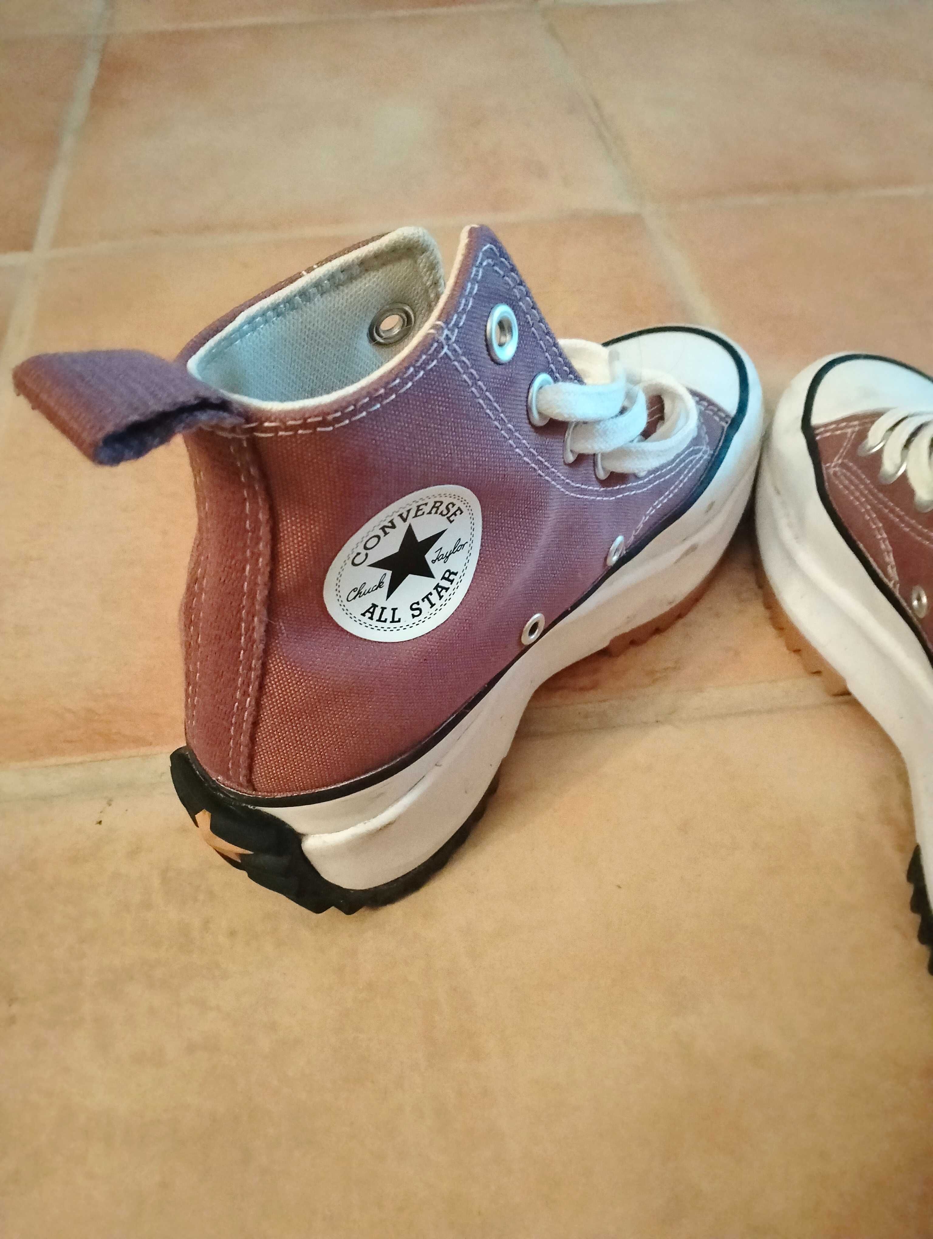 ALL STAR Chuck Taylor Novos