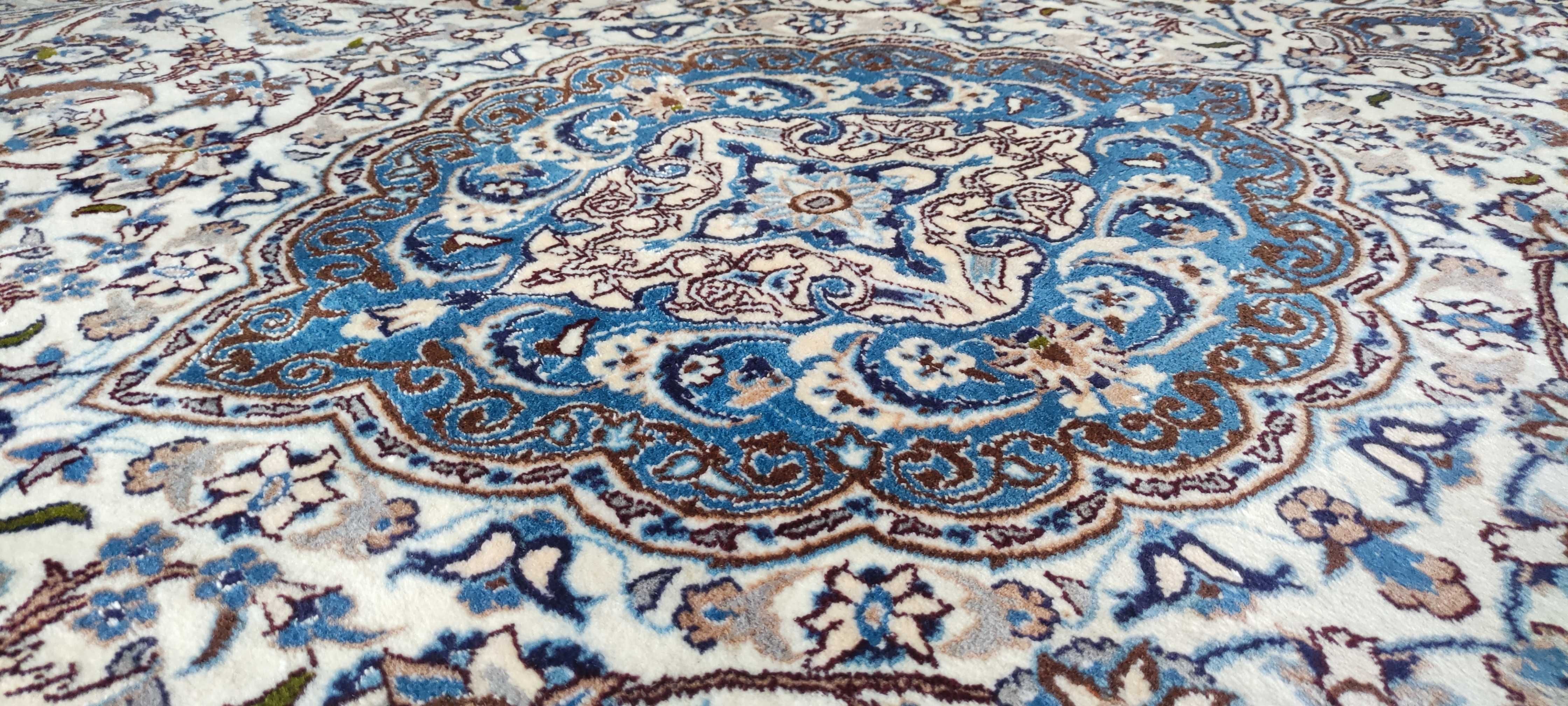 Nain, ręcznie tkany irański dywan wełniany 350/250
