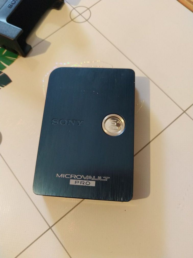 Dysk przenośny Sony 5gb