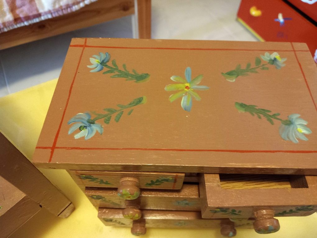 Brinquedos em madeira vintage