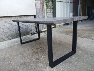 Stół nierozkładany