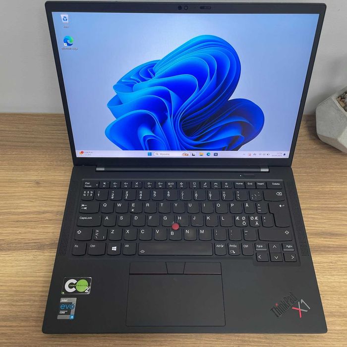 Lenovo ThinkPad X1 Carbon Gen9 i5-1145G7 16GB 256GB SSD 14,1 FHD/Touch