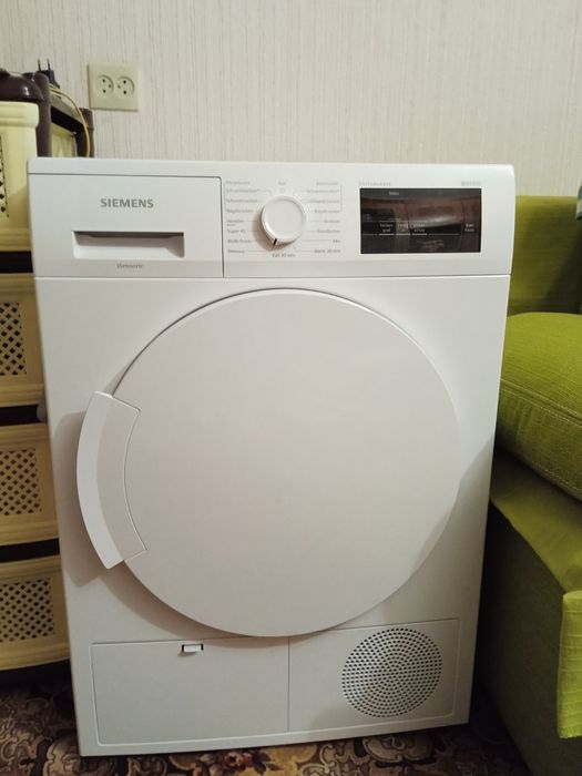 Сушильна машина Siemens