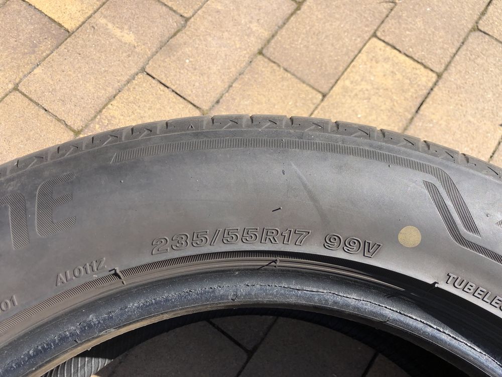 Bridgestone Alenza 235/55/17