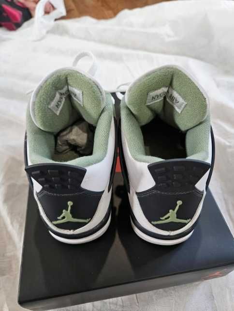 nowy Jordan 4 Retro Seafoam Moda rozmiar.43