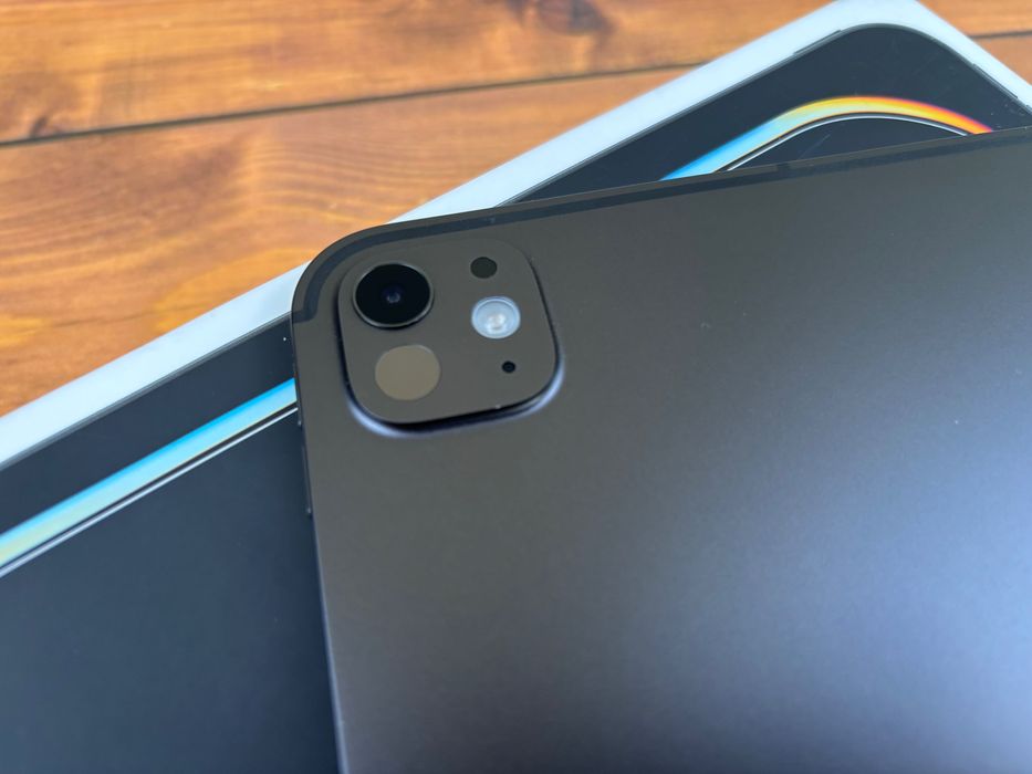 Apple iPad Pro 13" M4 2024 256gb LTE Space Black Standard Glass ідеал