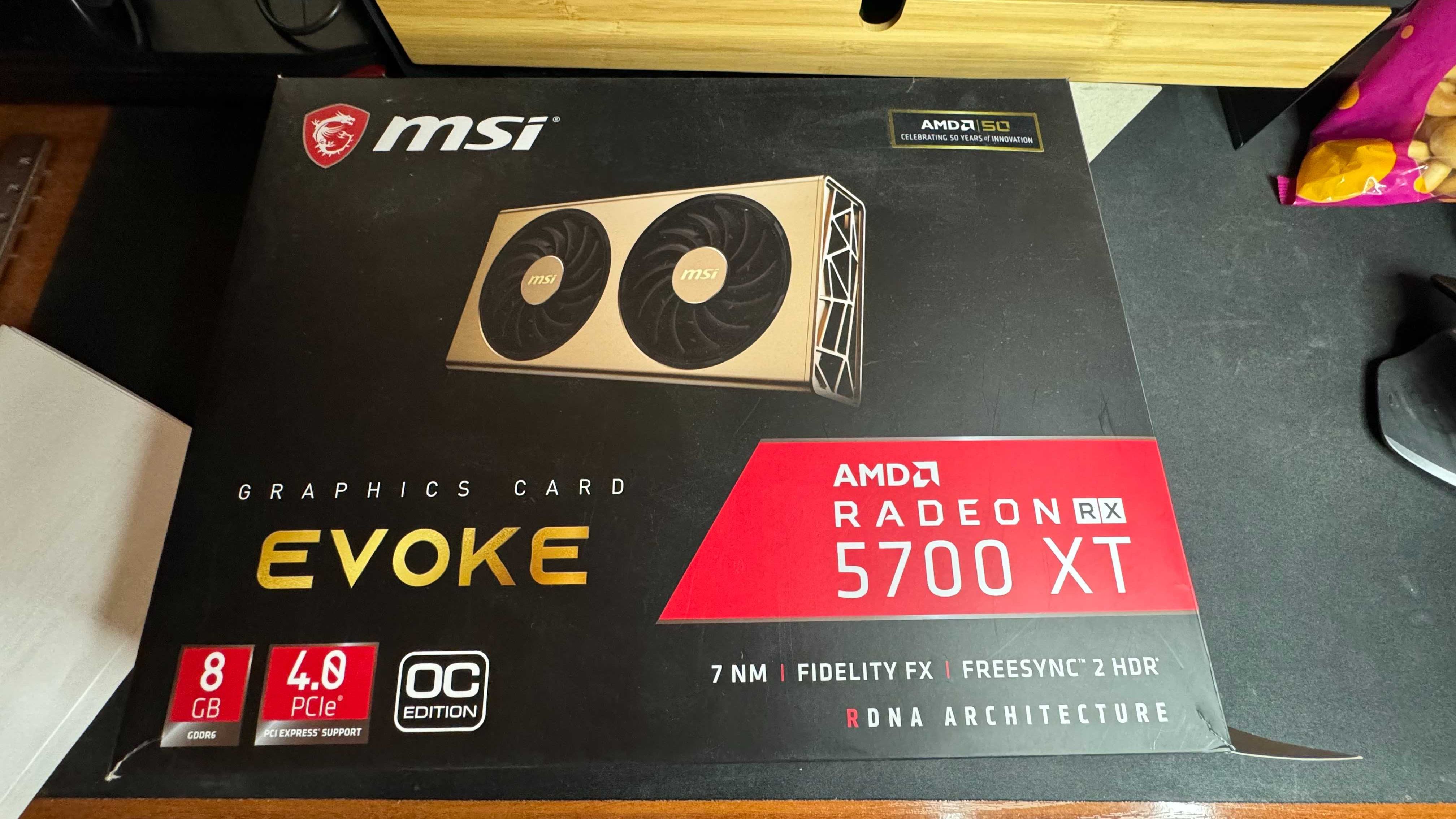 Radeon RX 5700 XT EVOKE OC