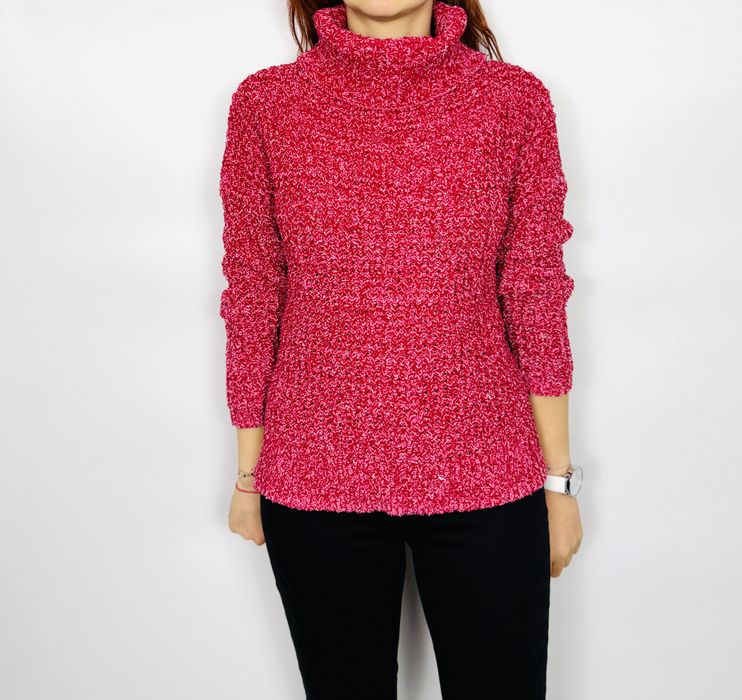 Różowy sweter z golfem o grubym splocie M 38 Nutmeg
