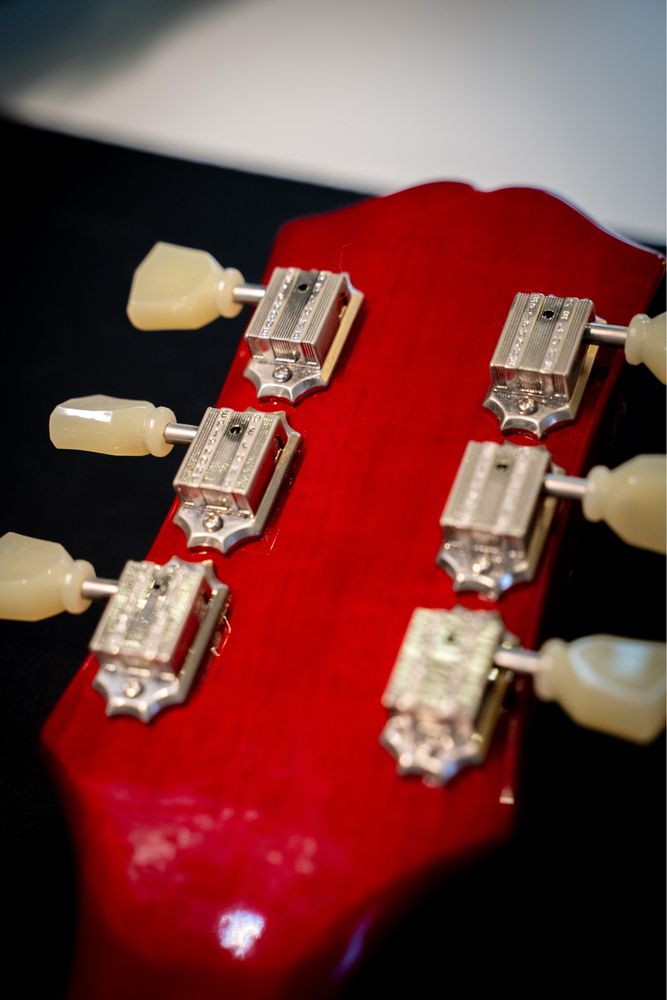 Guitarra Ephiphone - Les Paul (Standard)