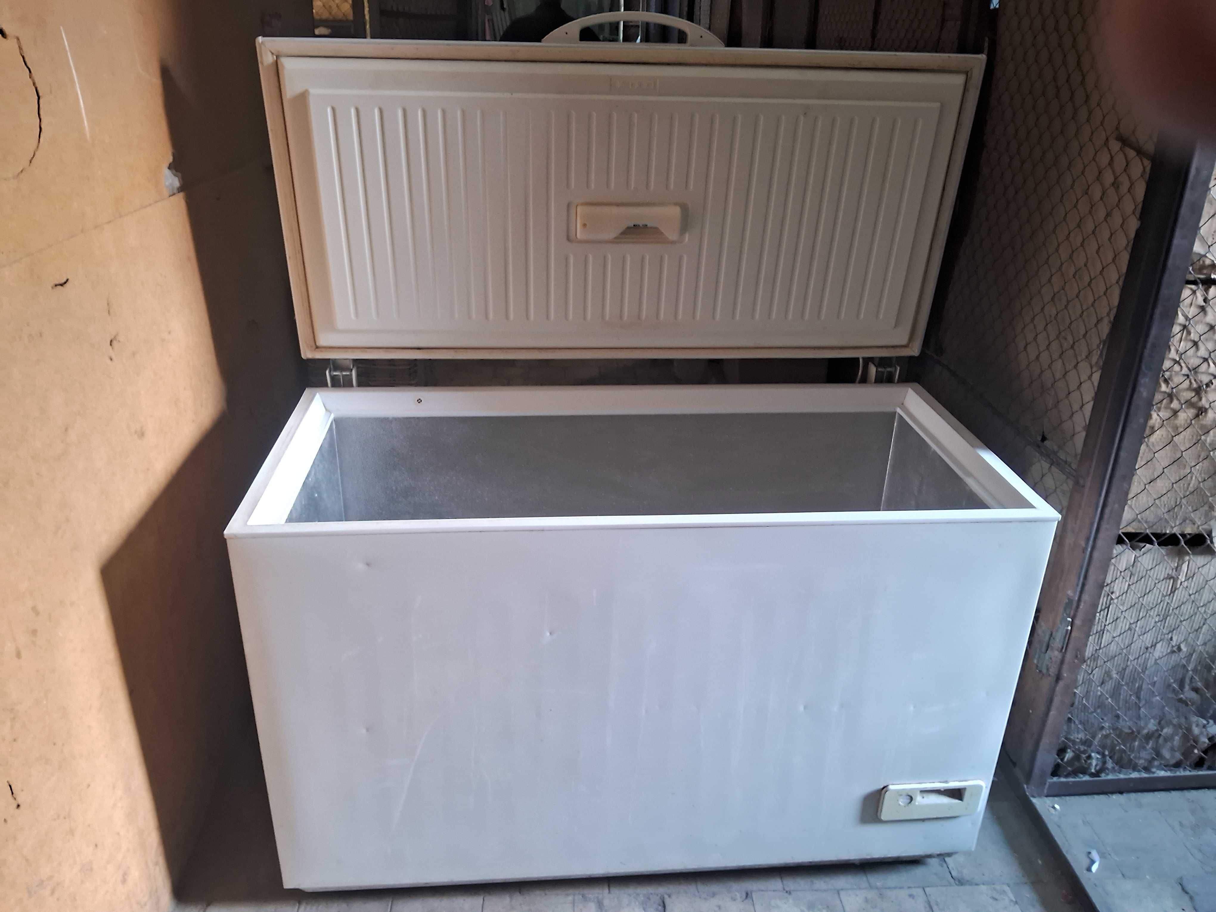 Морозильный ларь Zanussi