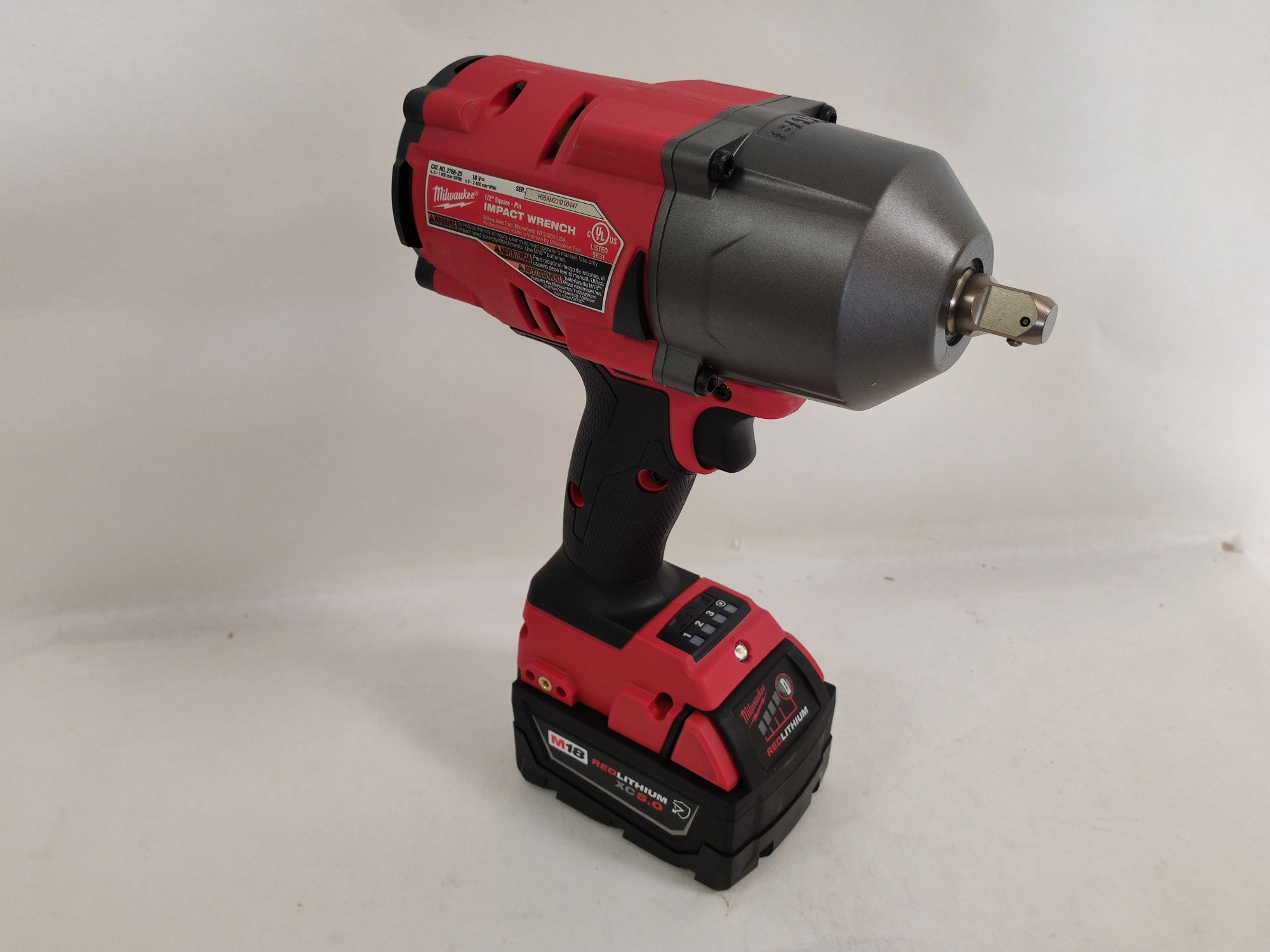 Акумуляторний ударний гайковерт 1/2″ Milwaukee 2766-22R M18 FUEL