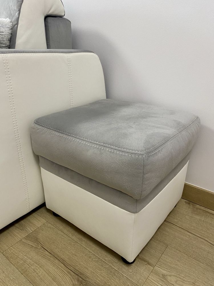 Sofa wypoczynkowa rozkladana + dwie pufy otwierane