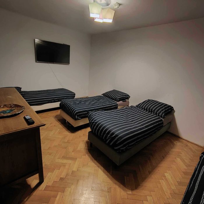 Noclegi BIELANY Kwatery pracownicze HOSTEL /FVat/ pokoje dla firm