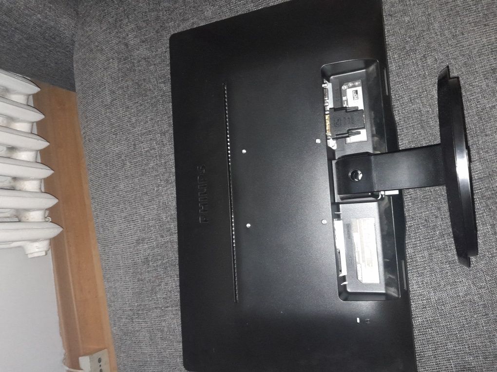 Monitor Philips 21,5 cala