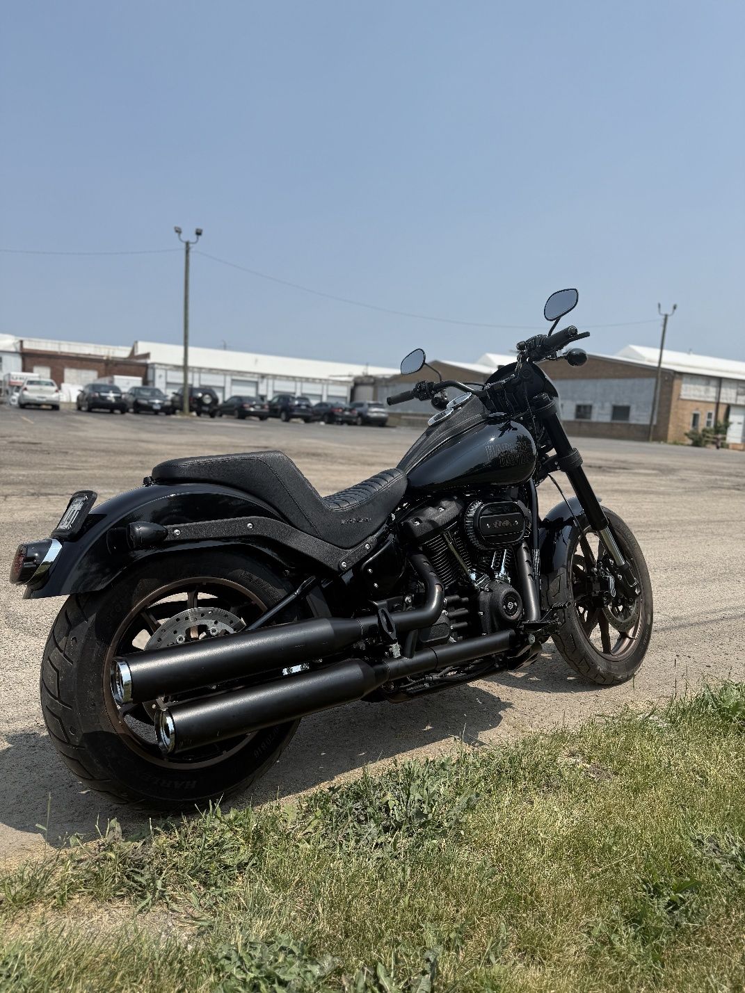 Harley Davidson. 
2020 рік 
3150 миль пробігу, тобто 5040 км. Без ДТП.