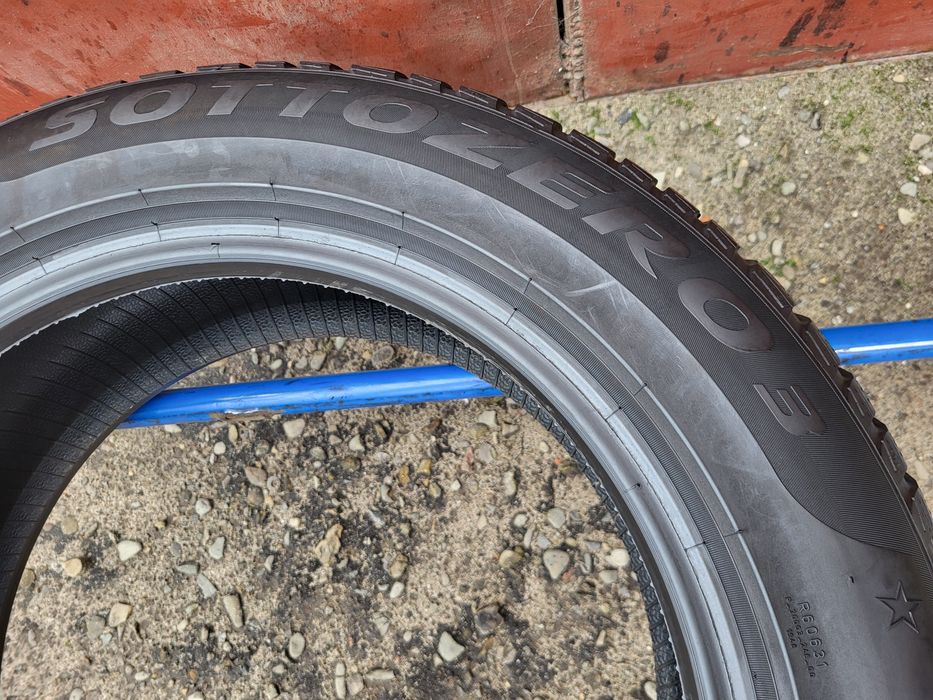 205/60/17 R17 Pirelli Sottozero 3 4шт ціна за 1шт шини зима