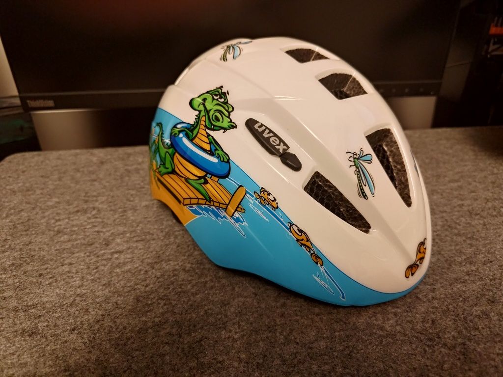 Kask dziecięcy rowerowy UVEX Kid 2 46-52 cm z siatką