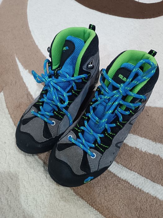 Продам зимові ботинки на хлопчика