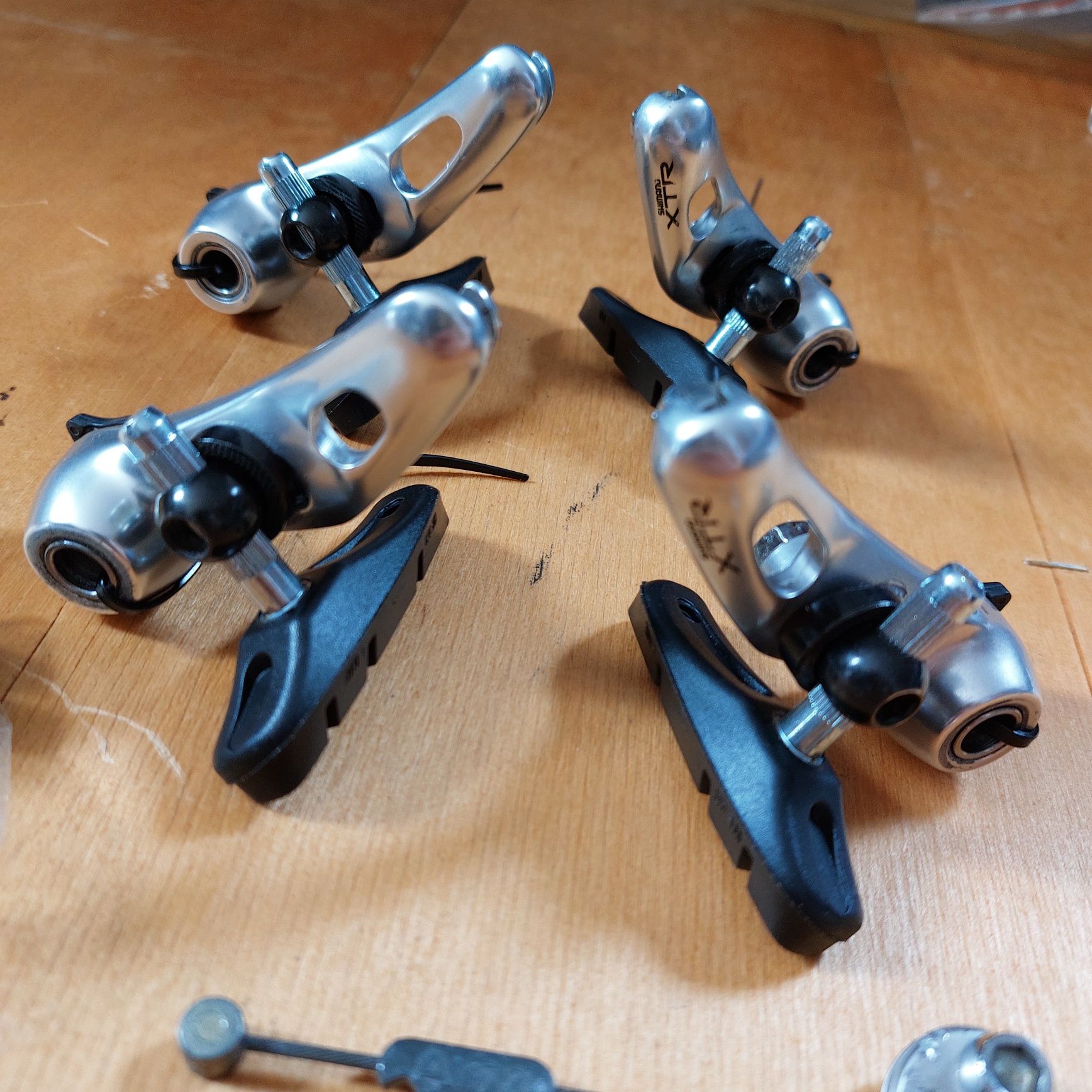 Piękne Hamulce Shimano XTR BR-M900 Cantilever Nowe Klocki