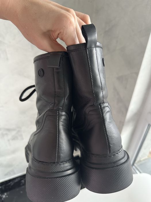 Ботинки женские кожаные