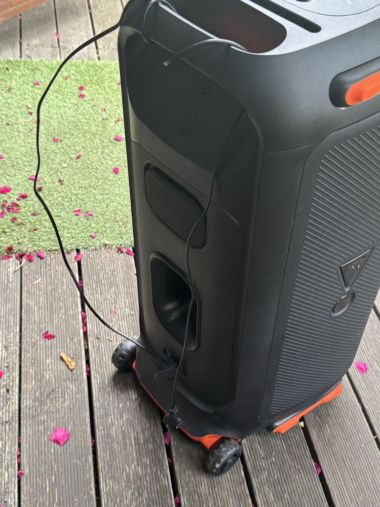 Sprzedam Jbl party box 710