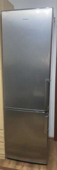 Sprzedam lodówkę Amica