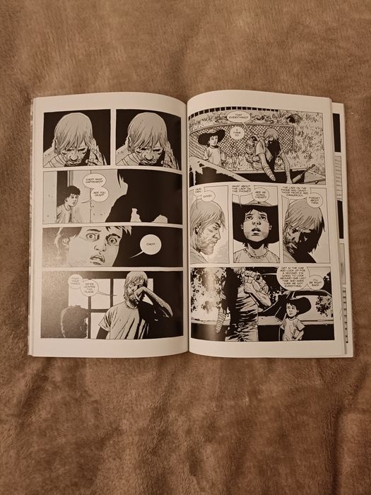 The walking dead vol. 9 Here we remain