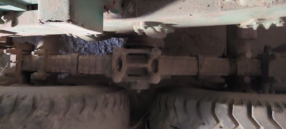 Причіп розпуск лісовозний.