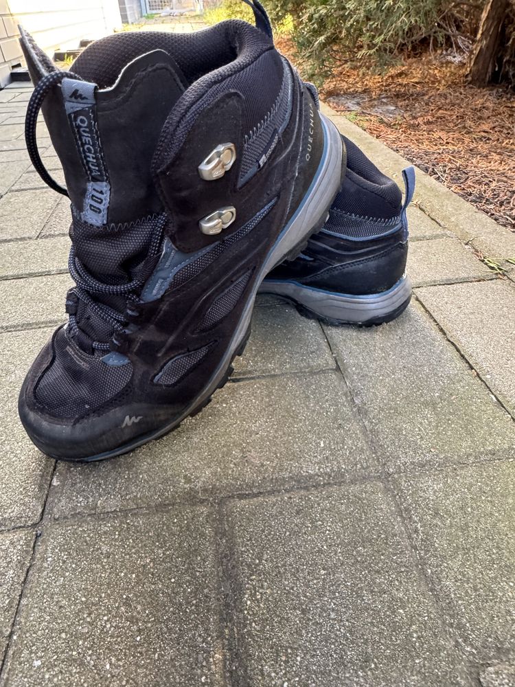 Buty trekkingowe Quechua wysokie, rozmiar 39 Decathlon.