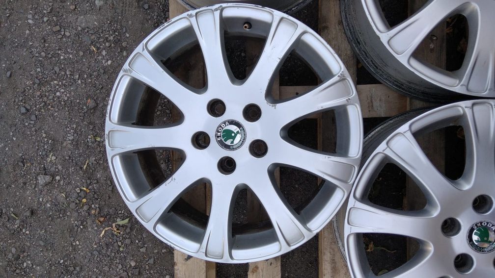 Alufelgi 17 Skoda Octavia II Octavia III Yeti Superb VW Seat 5x112