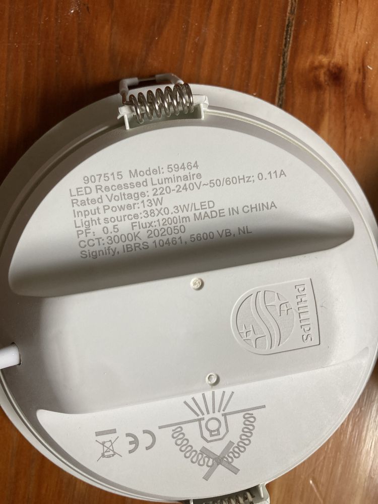 Focos luz embutir teto falso marca Philips - conjunto de 4