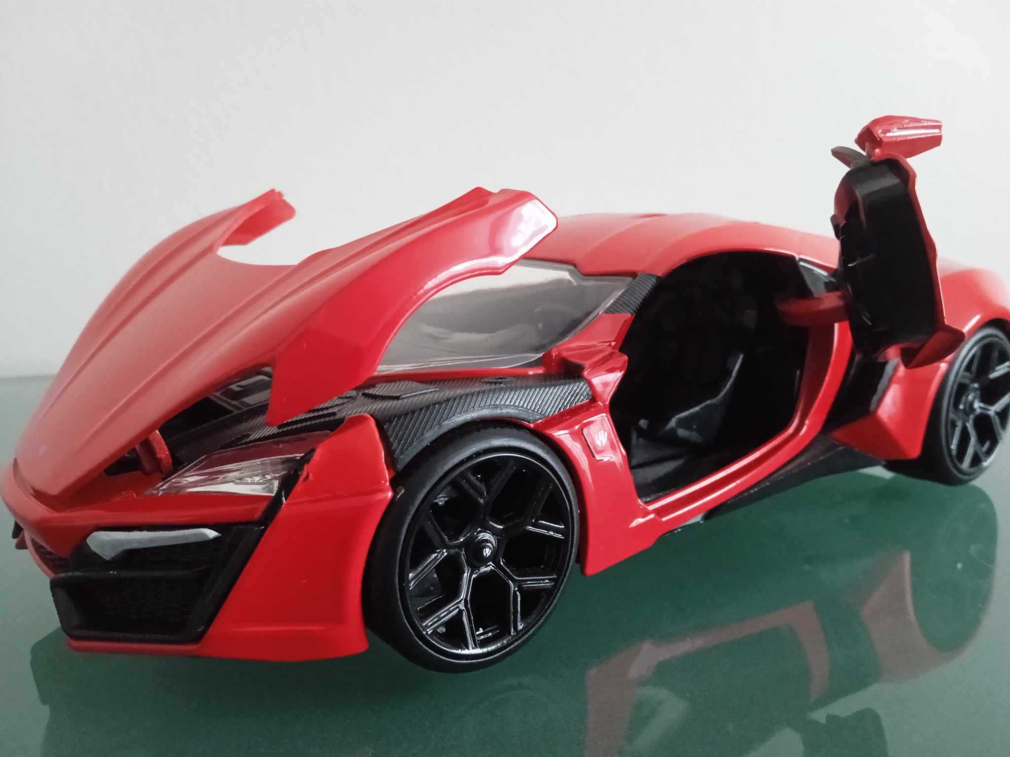 Model Lykan HyperSport 1:24 - Jada Toys