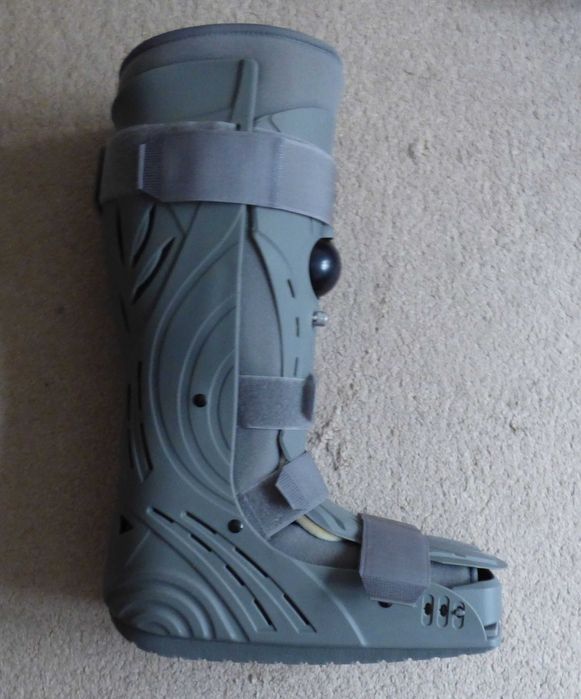 But ortopedyczny (orteza) Air Walker Long rozmiar L z pompką