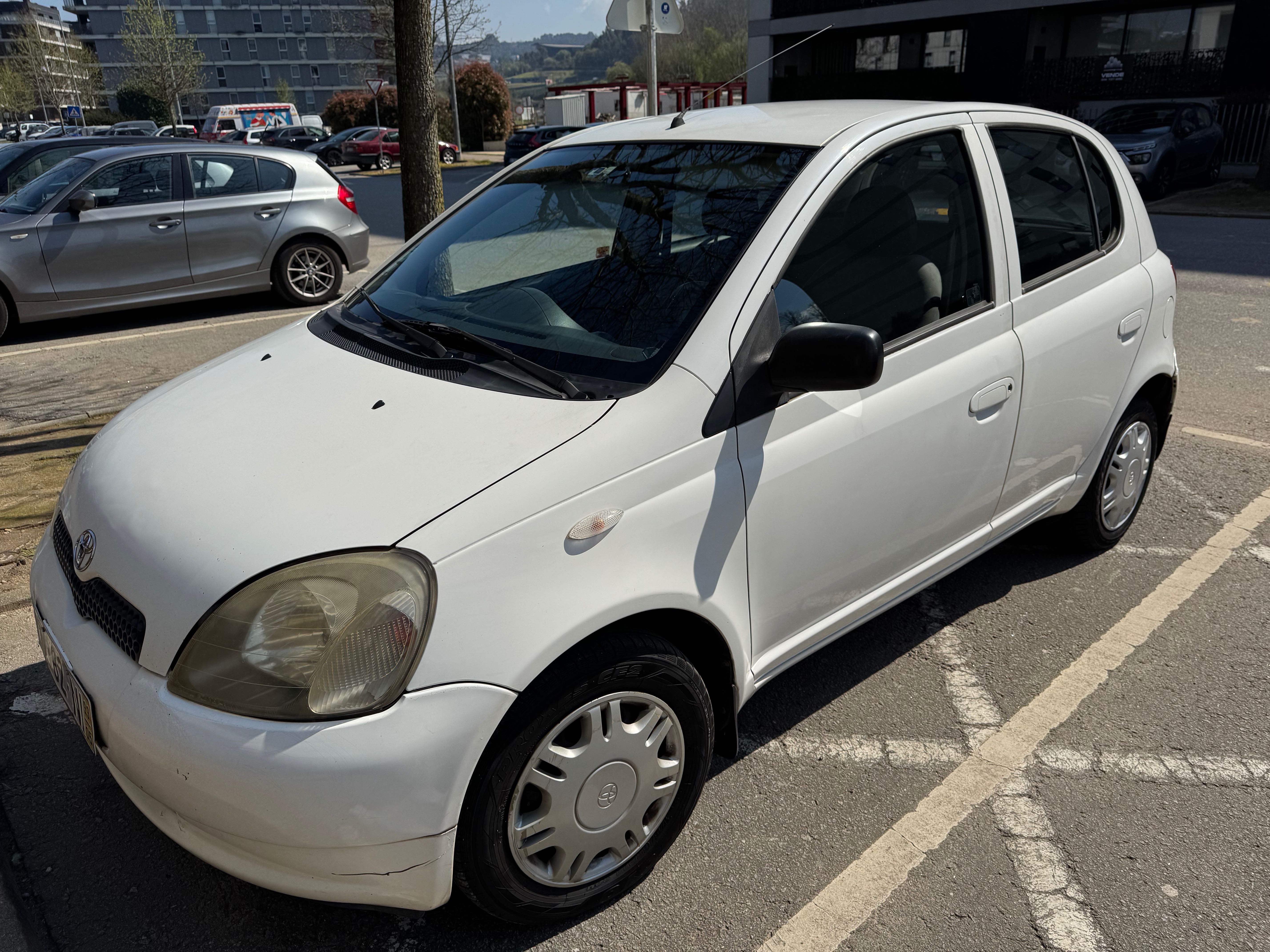 Toyota Yaris Gasolina 1999