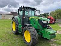John Deere 6125 m