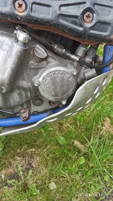 Suzuki DR 600  в