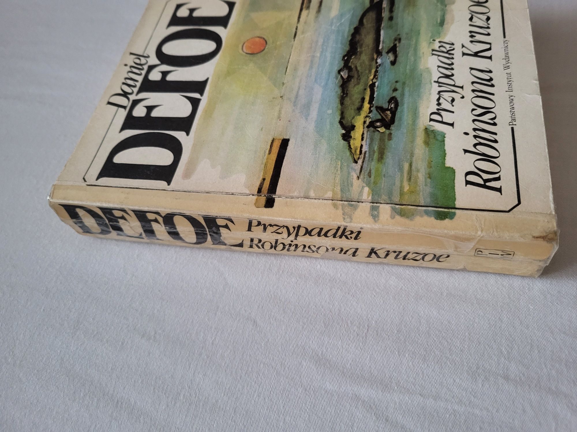 Daniel Defoe - Przypadki Robinsona Kruzoe