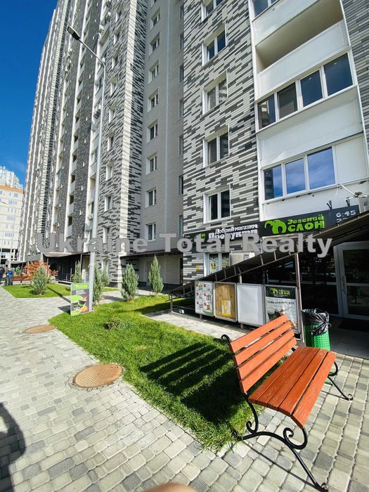 ЖК Ревуцький! Видова 1к квартира біля метро Харківська! Ревуцького 54