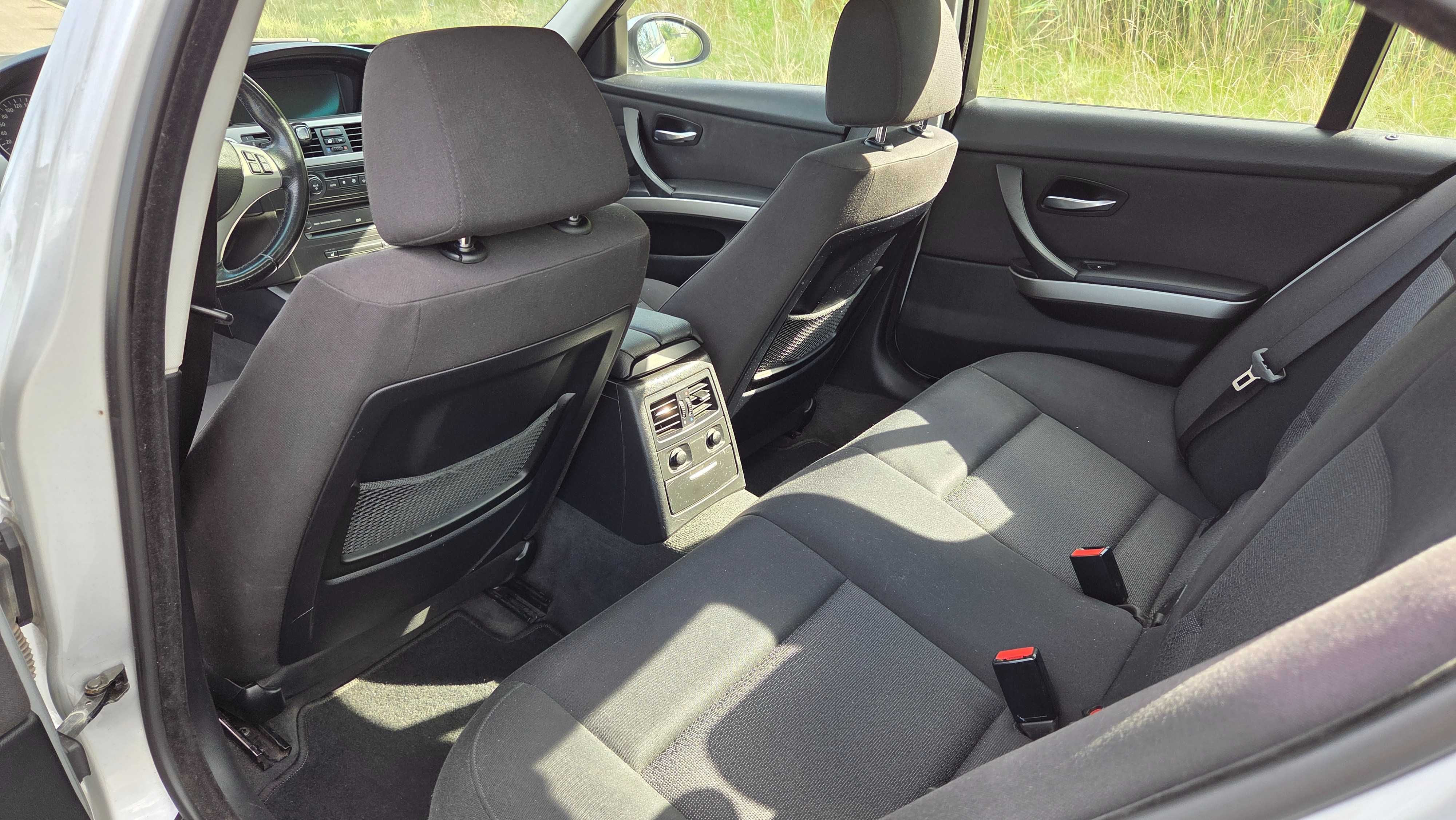 BMW Seria 3 E90 320i 2.0 Benzyna + LPG Manual Navi Xenon Szyberdach