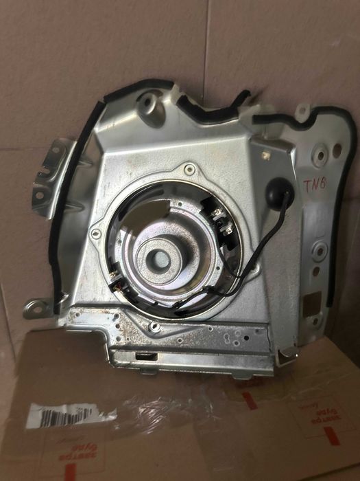 Сабвуфер Subaru Outback Harman Kardon