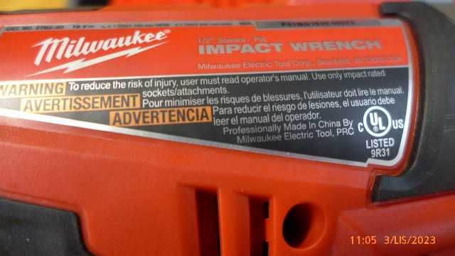 Klucz udarowy milwaukee m18 1/2" 1900Nm + 2x5Ah